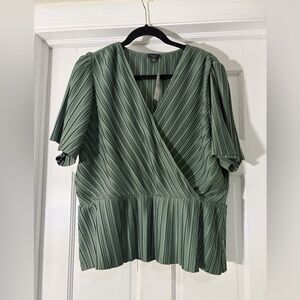 Ann Taylor Green Pleated Blouse